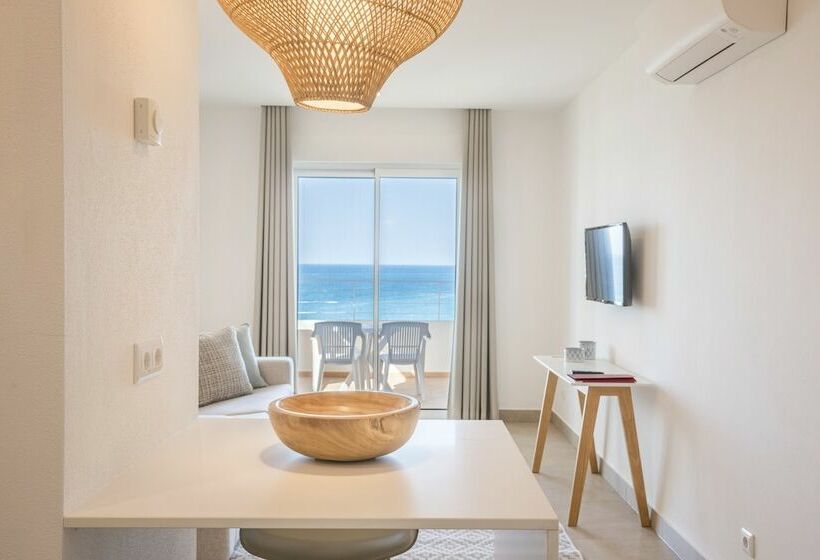 استودیو لوکس با چشم‌انداز دریا, Clube Porto Mos   Sunplace Hotels & Beach Resort