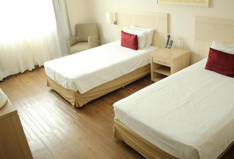 디럭스 룸, Comfort Suites Londrina