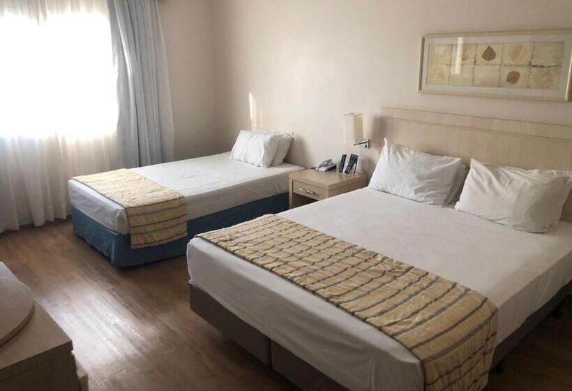 수피리어 트리플 룸, Comfort Suites Londrina