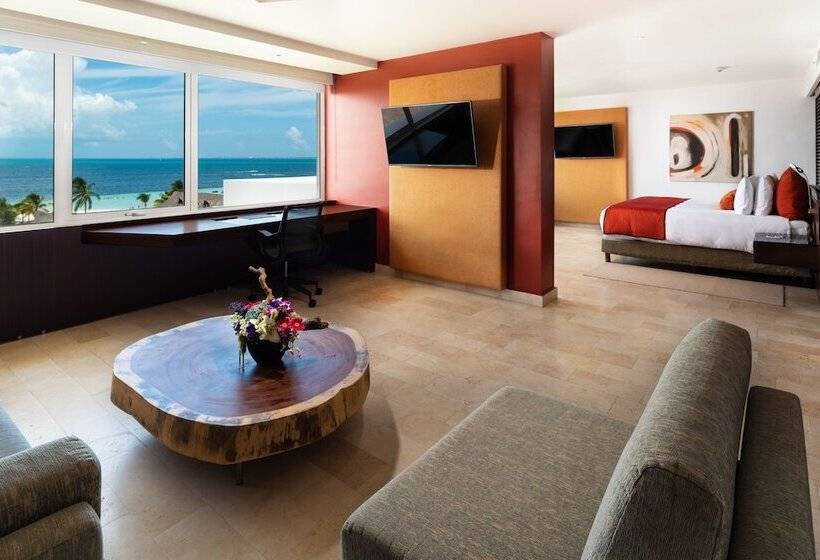 Apartament Club cu vedere la mare, Intercontinental Presidente Cancun Resort