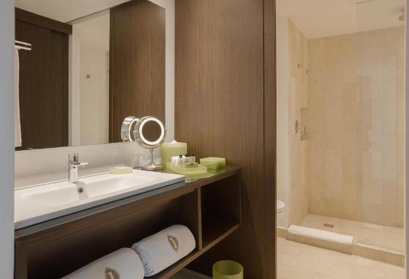 Suite Club, Intercontinental Presidente Cancun Resort