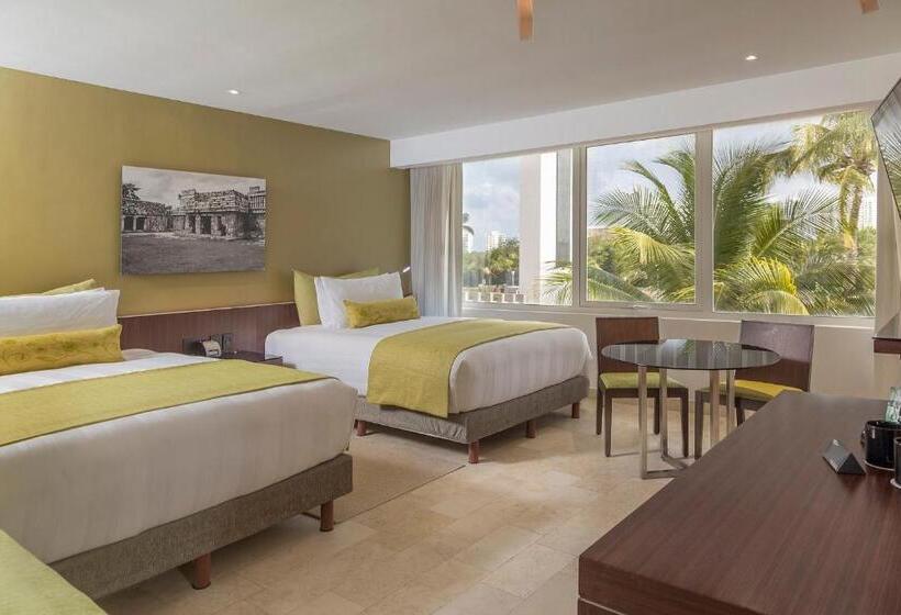Cameră clasică cu terasă, Intercontinental Presidente Cancun Resort