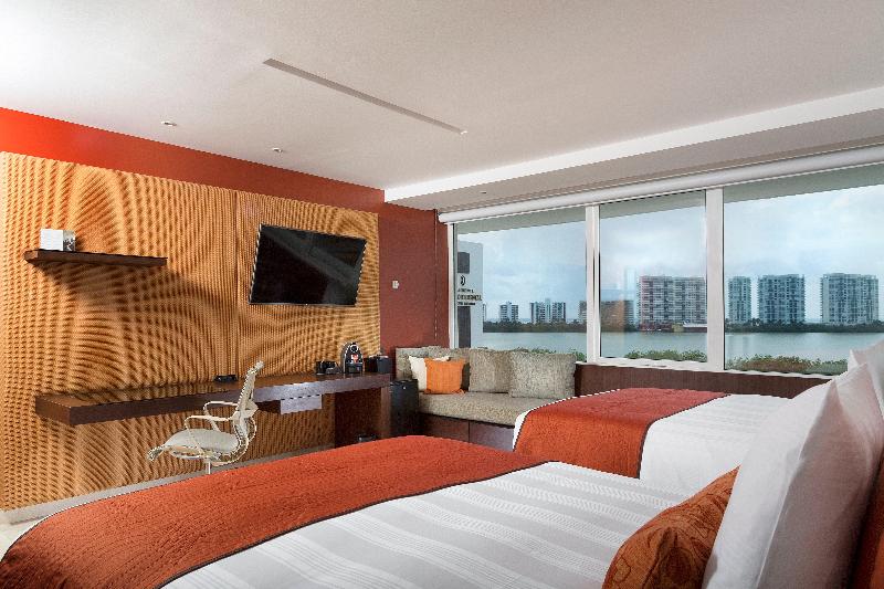 Cameră Standard cu Vedere la Lac, Intercontinental Presidente Cancun Resort
