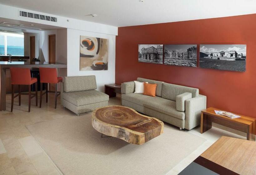 Suite Club, Intercontinental Presidente Cancun Resort