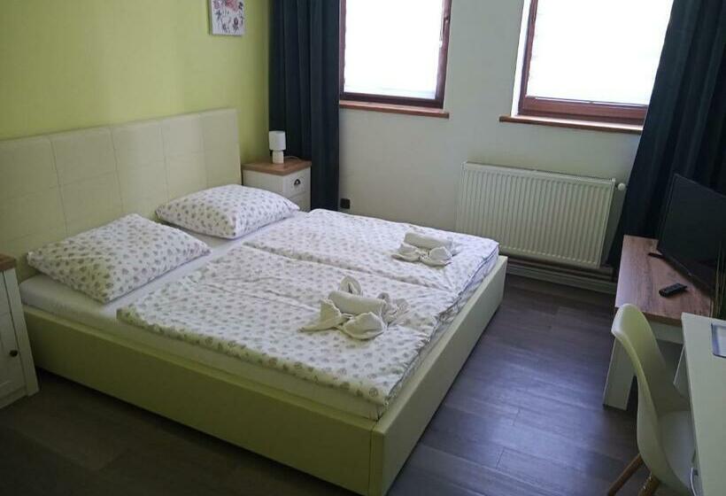 Номер Deluxe, Waldhof