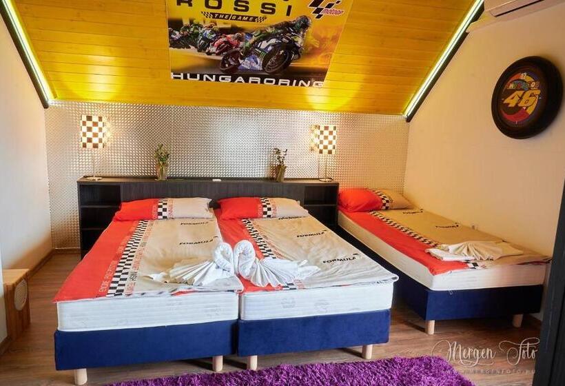 Номер Стандарт Трехместный, Kamarás Ring House