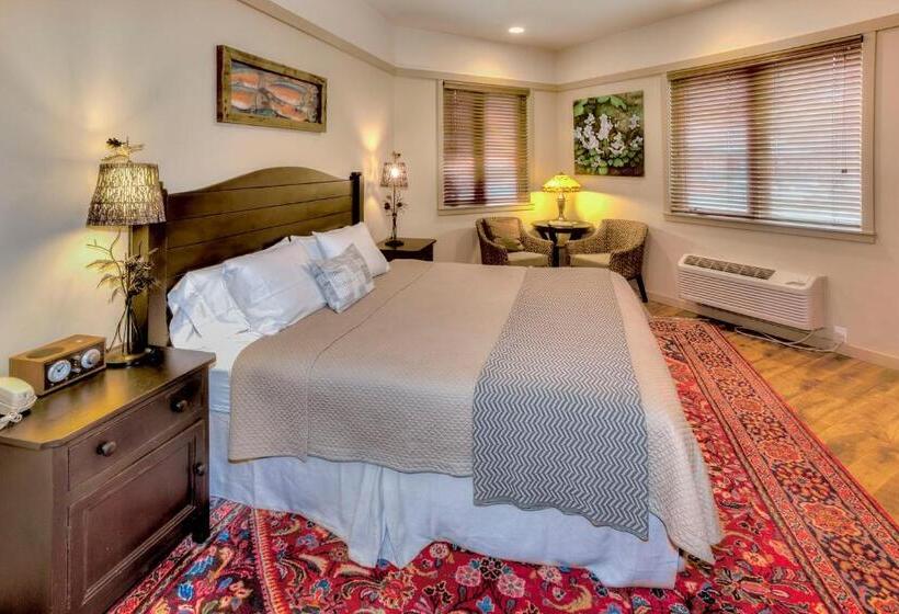 스탠다드 룸 킹사이즈 침대, The Eagle Harbor Inn