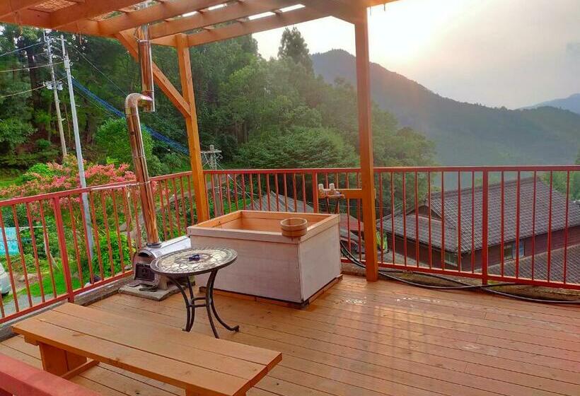 Семейный Номер, Sky Tea House