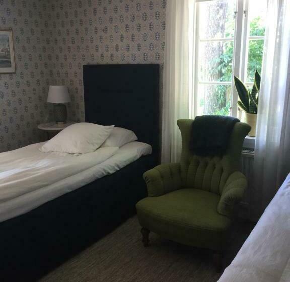 Стандартный Номер Нижний Этаж, Bjälbo Gästhus B&b