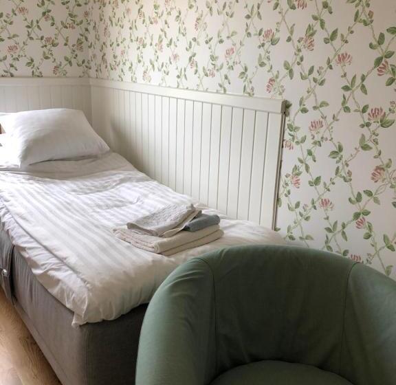 Номер Стандарт Индивидуальный, Bjälbo Gästhus B&b
