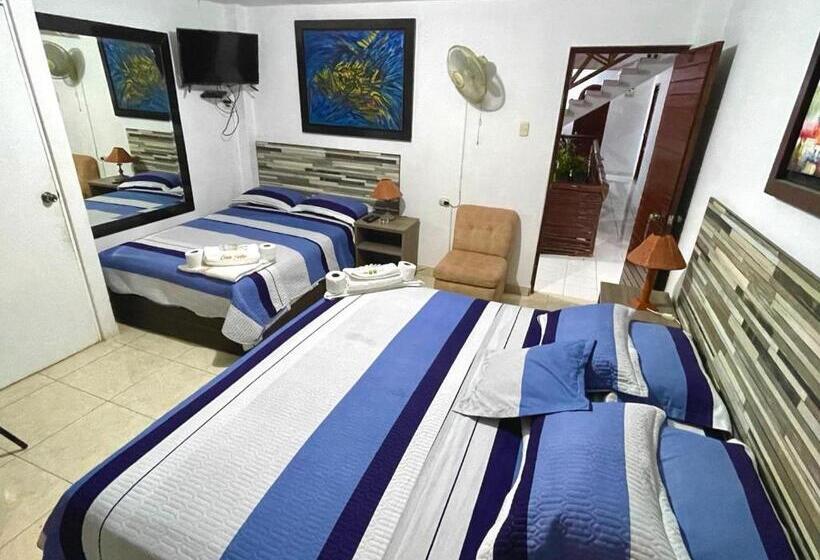 سوییت خانوادگی, Hostal Ocean Pacifico