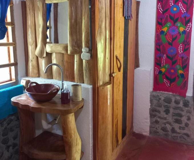 اتاق استاندارد, La Urraca Loca Hostel