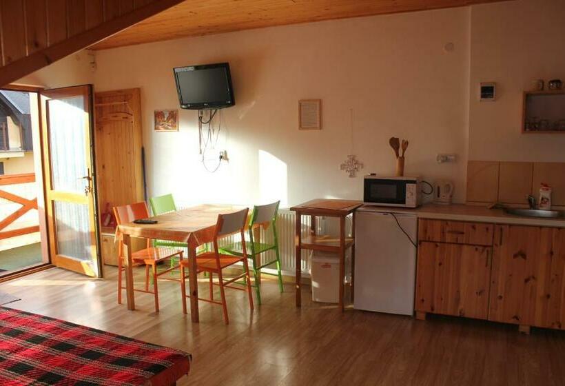Семейный Номер, Apartmany U Janka Vinné Jazero