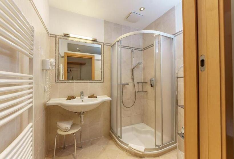 Полулюкс, Sport & Familienhotel Bärenwirt