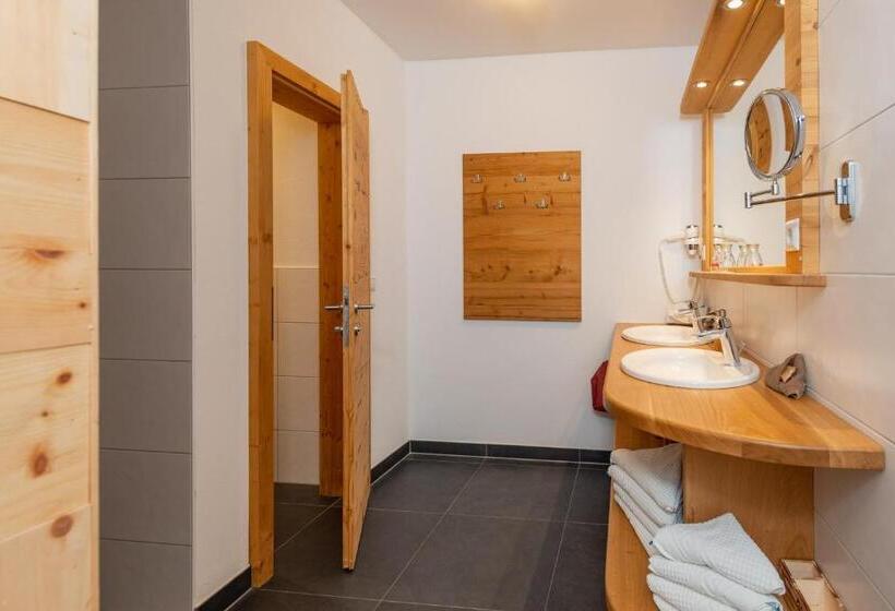 Апартаменты 2 Спальни, Sport & Familienhotel Bärenwirt