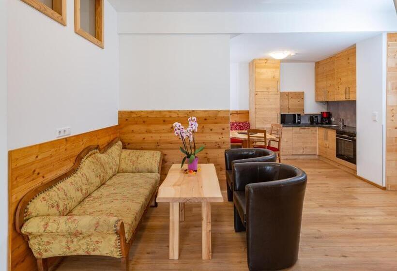 Апартаменты 1 Спальня с Террасой, Sport & Familienhotel Bärenwirt