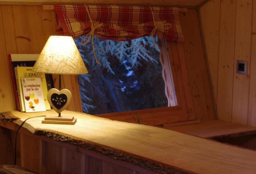 Дом 1 Спальня, Domaine Des Grands Cèdres