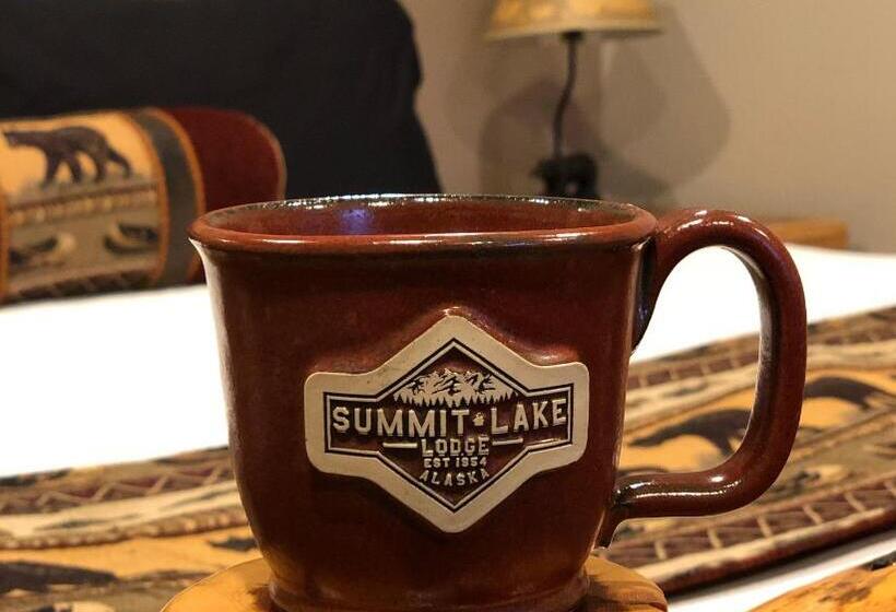 Бунгало Стандарт, Summit Lake Lodge