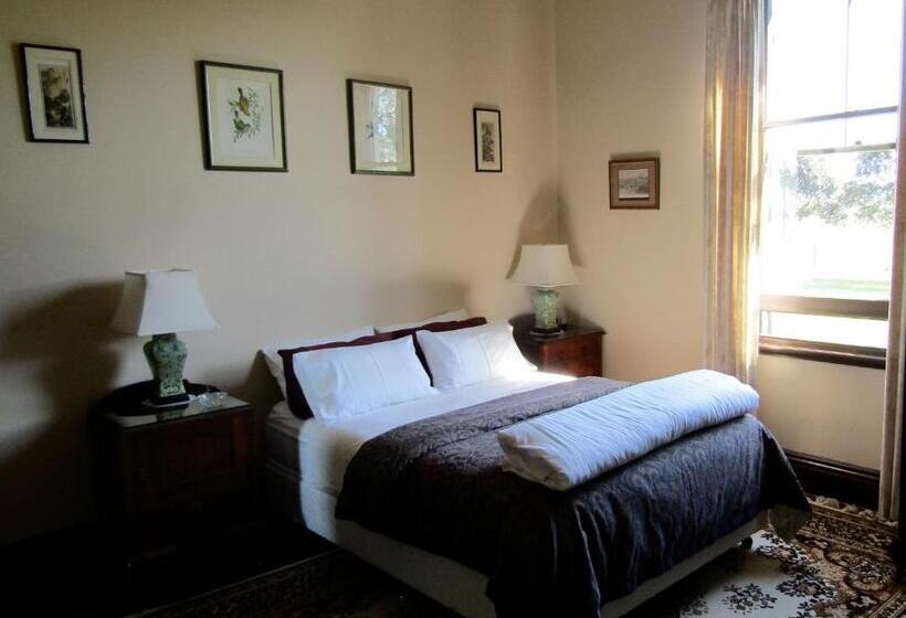 스탠다드 룸, Lochinvar House
