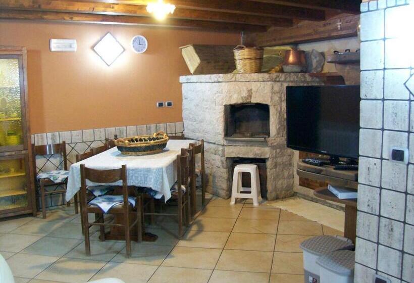 Номер Стандарт Трехместный, Casa Vacanze Prezioso