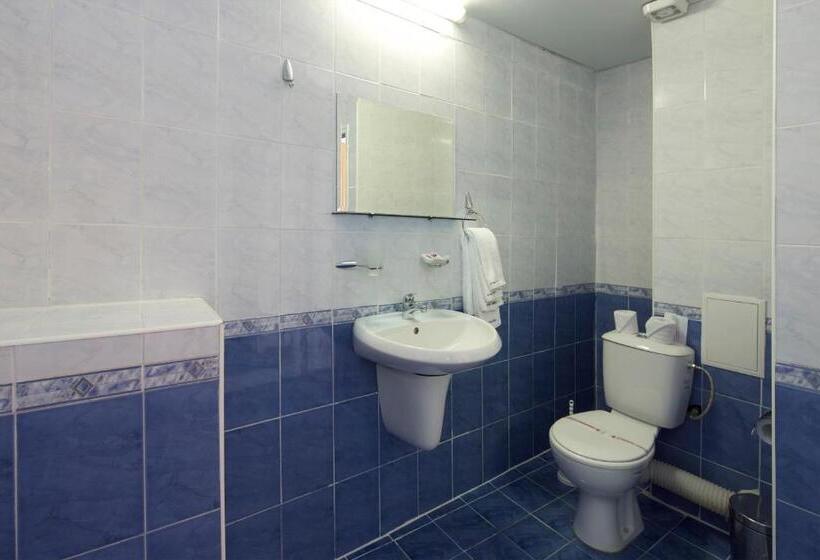 اتاق خانوادگی, Bohemi Hotel All Inclusive And Free Parking
