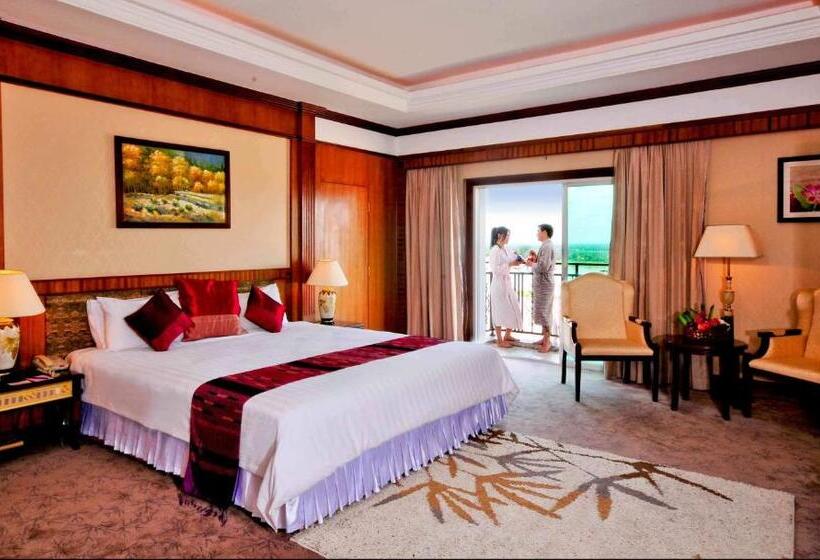 발코니 디럭스 룸, Don Chan Palace Hotel & Convention