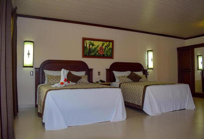 اتاق استاندارد, Los Lagos Spa & Thermal Resort Experience