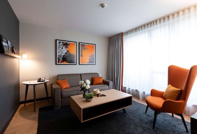 Полулюкс, Radisson Blu Hotel, Paris Boulogne