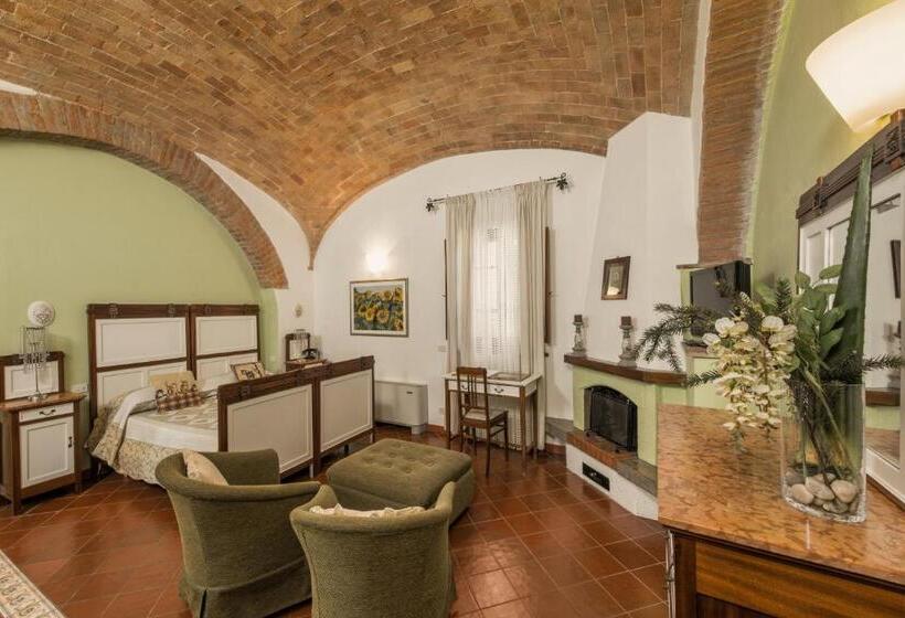 Полулюкс, Borgo Tre Rose