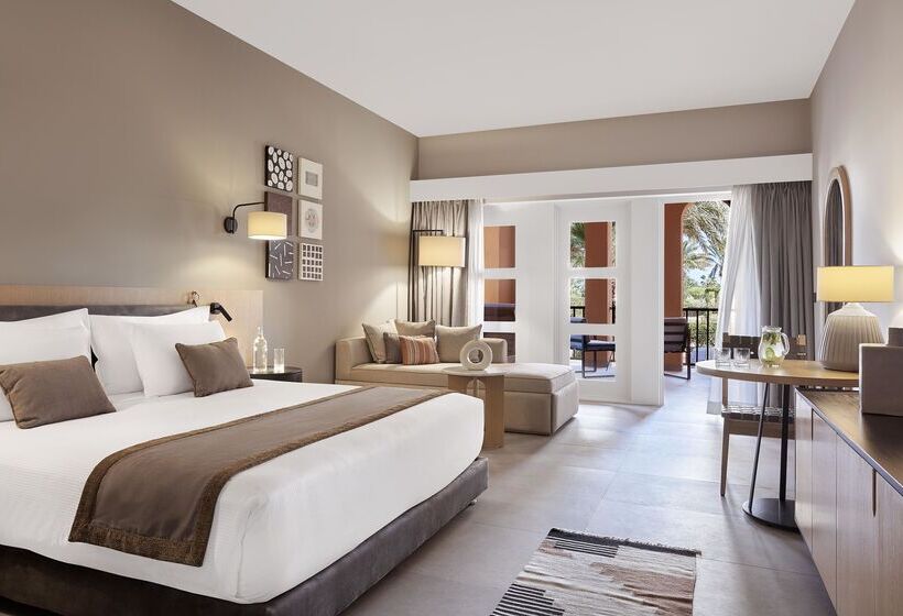 اتاق سوپریور با تخت بزرگ, Steigenberger Golf Resort El Gouna