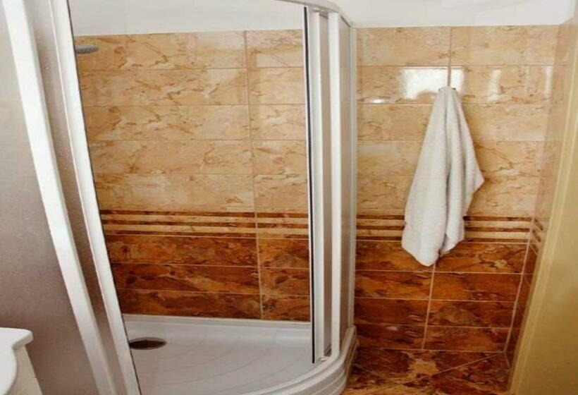 Четырехместный Номер Стандарт, Határ Csárda Panzió
