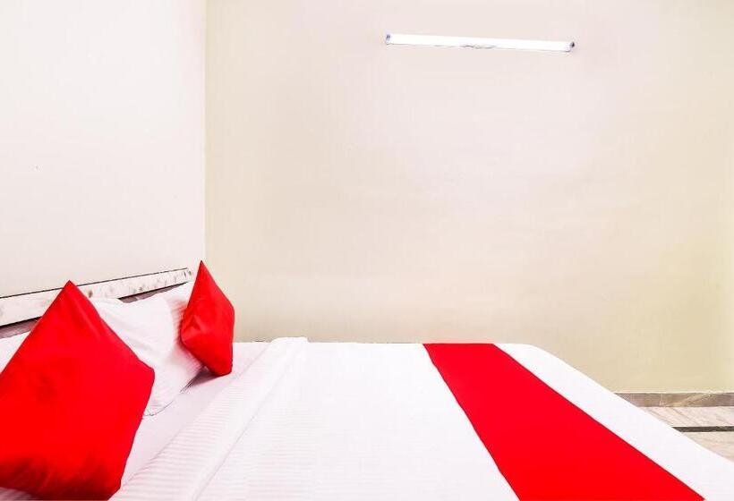 Трехместный Номер Deluxe, O Kartikeya Park View Residency
