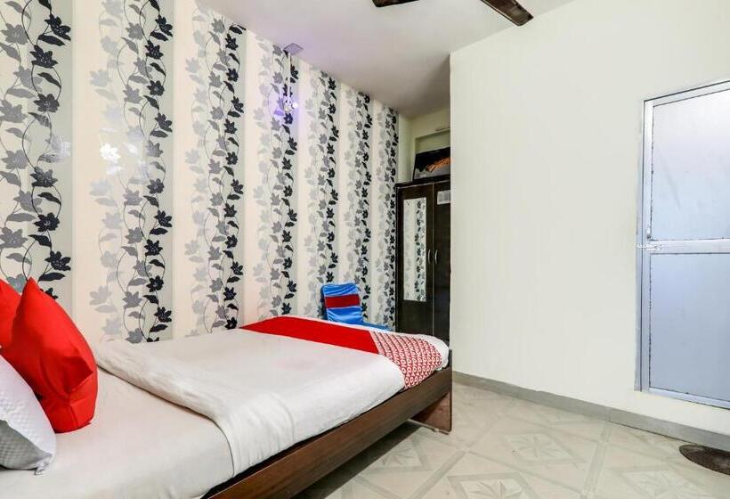 Трехместный Номер Классика, Oyo 75326  Shri Sai Palace