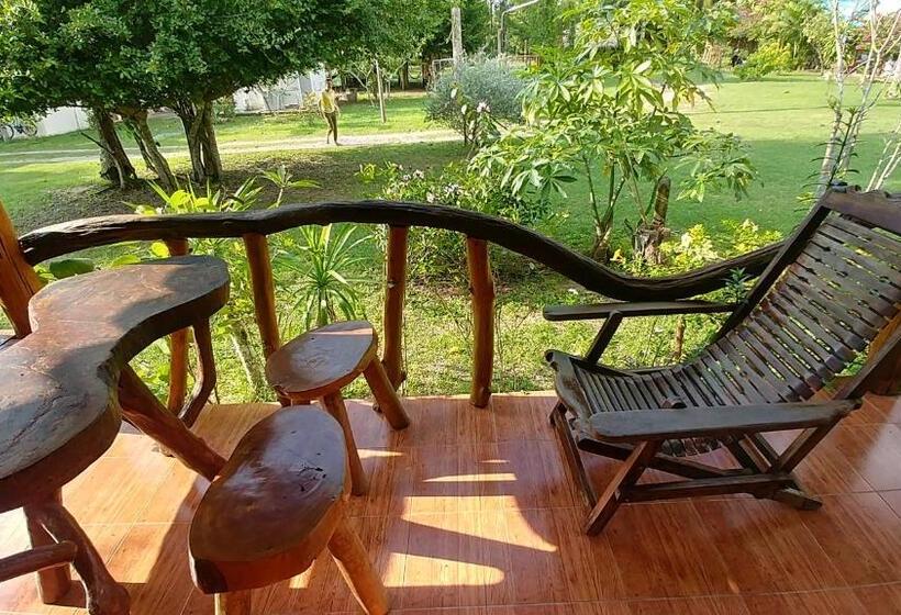 Бунгало Стандарт, Wandee Resort Bankrut