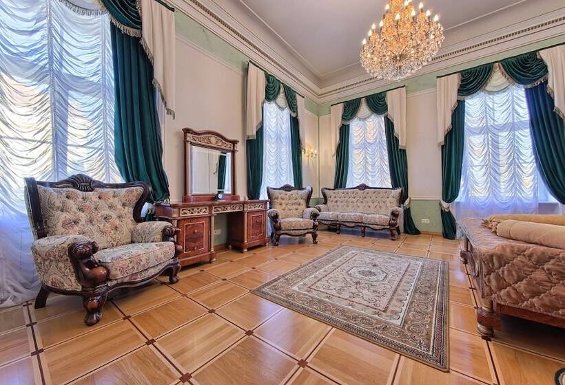 Люкс Премиум, Palace Yelizavetino