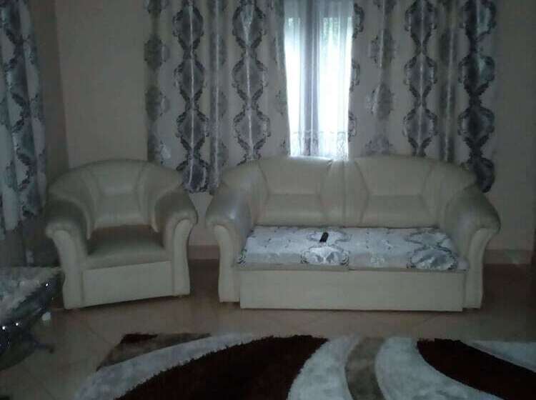 اتاق اکونومی, Casa R&d