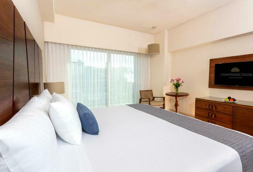 اتاق لوکس, Crown Paradise Golden All Inclusive Resort   Adults Only