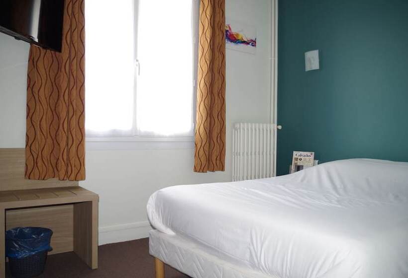 اتاق استاندارد چهار تخته, The Originals City, Hôtel Le Savoy, Caen