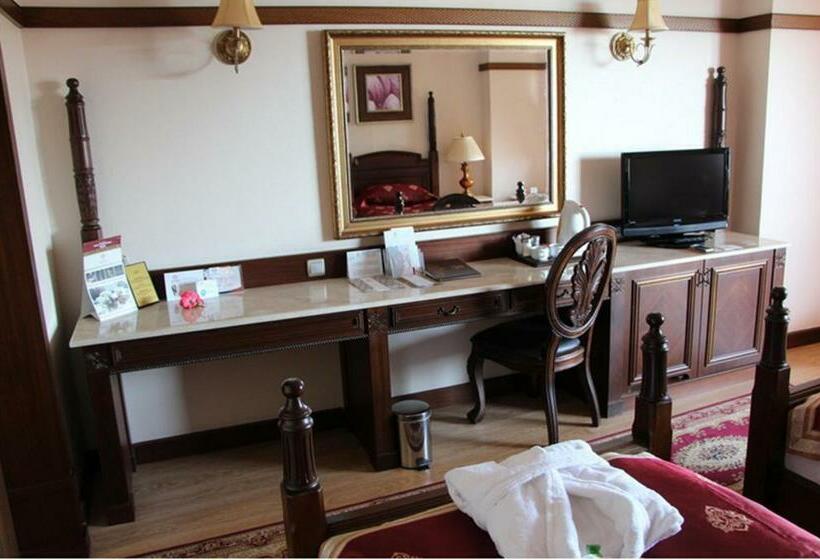 Junior Suite cu Vedere la Mare, Delphin Palace