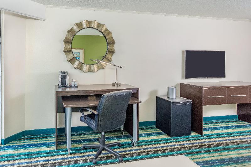 스탠다드 룸 킹사이즈 침대, Holiday Inn Key Largo, An Ihg