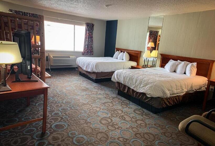 Семейный Номер, Ventura Grand Inn