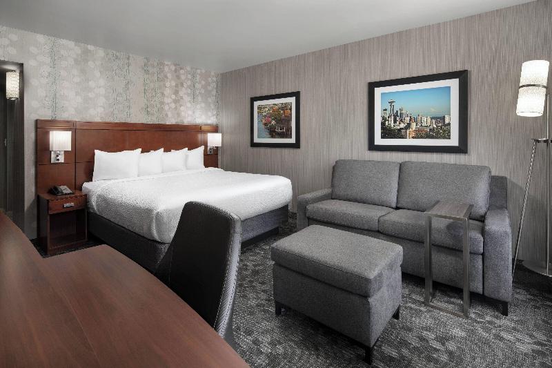חדר סטנדרט עם מיטת קינג, Courtyard Seattle Downtown/lake Union