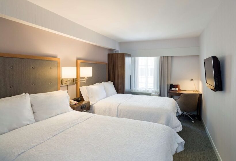스탠다드 룸 더블 침대 2개, Hampton Inn Madison Square Garden Area