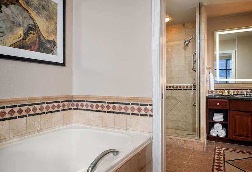 سوئیت 2 خوابه, Hilton Grand Vacations Club On The Las Vegas Strip