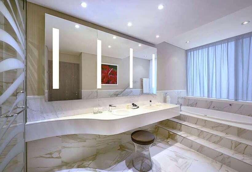 استودیو استاندارد با تخت کینگ, Hilton Grand Vacations Club On The Las Vegas Strip