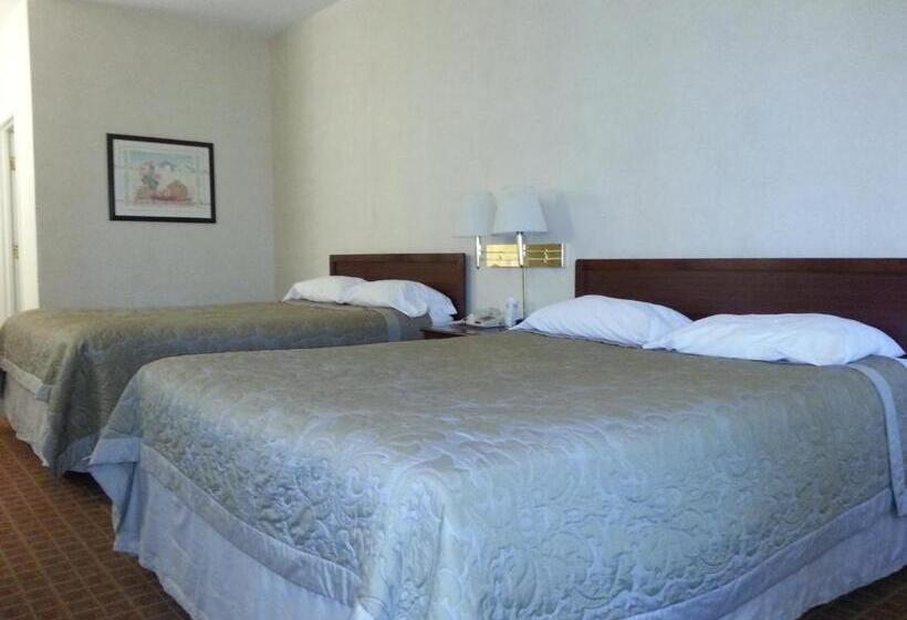 Quarto Superior, Super 8 By Wyndham Page/lake Powell