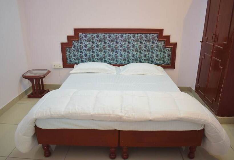 اتاق لوکس, Backpackers Villa