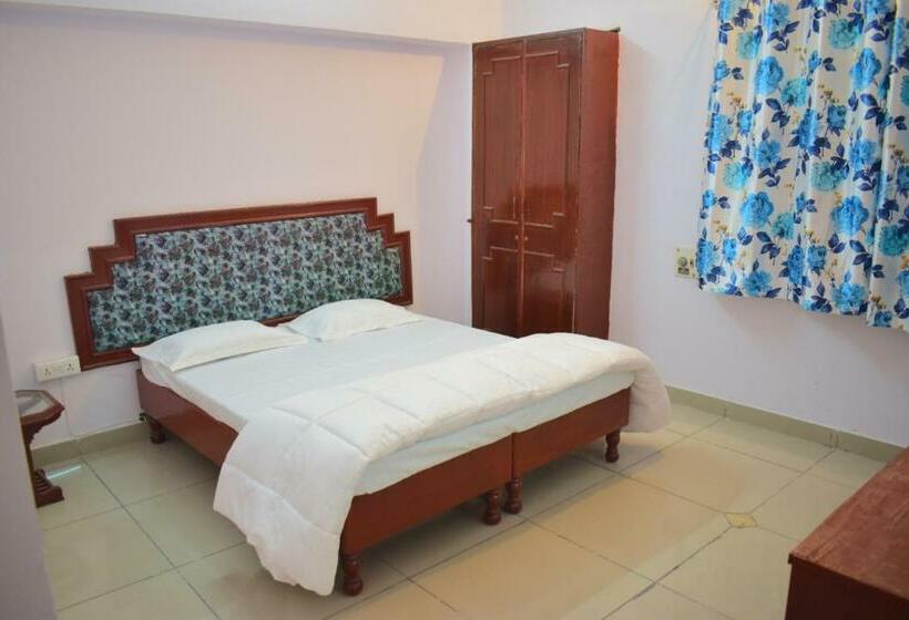 اتاق لوکس, Backpackers Villa