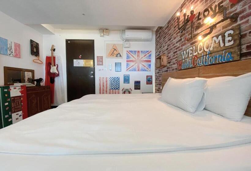 اتاق استاندارد با تخت بزرگ, Love River Inn