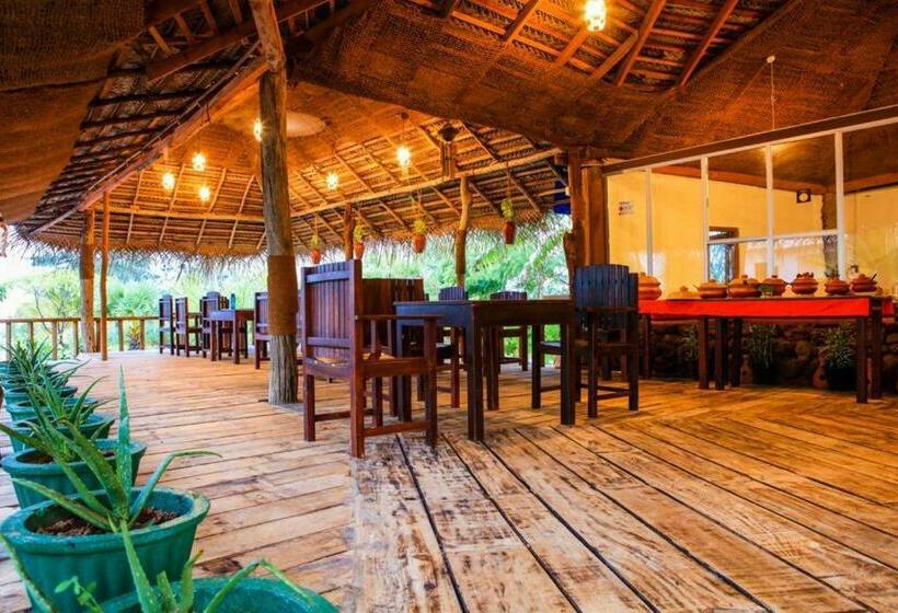Семейный Номер Вид на Сад, Whisky Point Surf Cabana